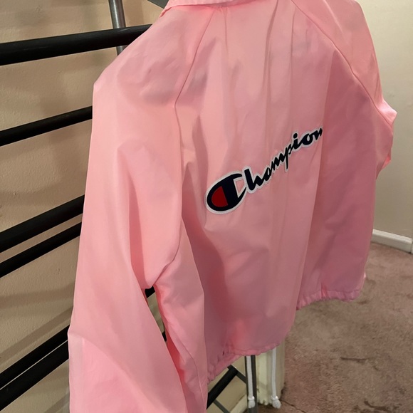 Pink women’s small crop CHAMPION jacket. Worn once. Matching beanie hat. - Picture 5 of 6